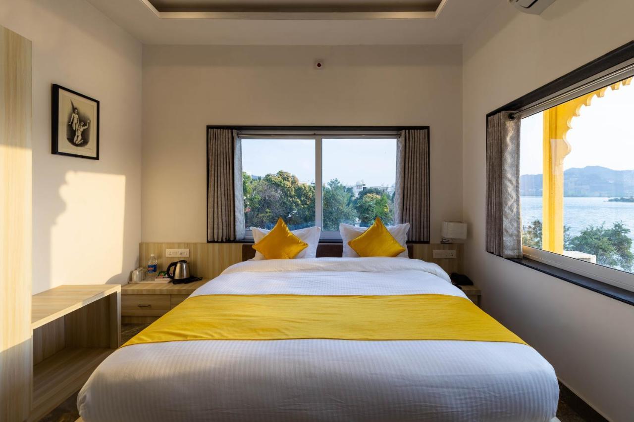 Haveli Jai Durga Udaipur Lake Facing With Swimming Pool 外观 照片